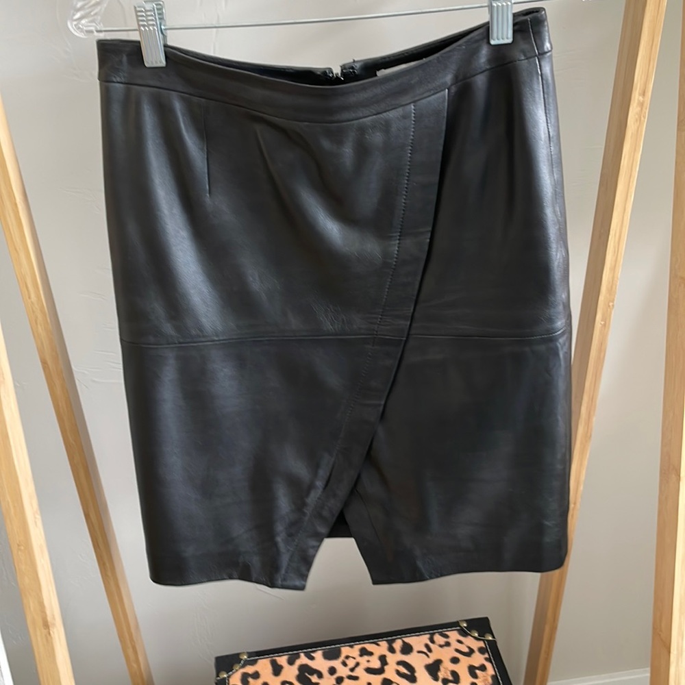 Black pleather skirt Sz 4P